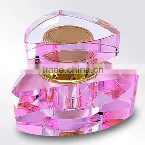 Hot Sale Best Home Decor Pink Color Crystal Perfume Bottle for Elegant Women thumbnail-2