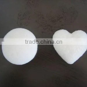 100% Natural Cleansing Puff thumbnail-1