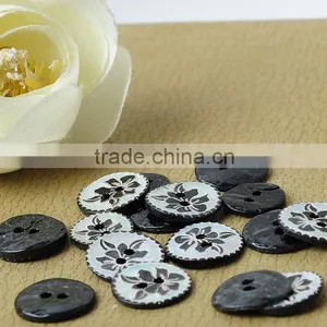 Black 2 Holes Japanese Akoya Shell Button With Flower Laser Engraved on for Lady's Clothing thumbnail-1