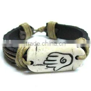 Leather Bracelet/jewelry thumbnail-1