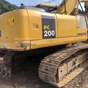 Komatsu 200-7 Excavator thumbnail-1