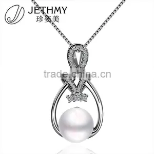 China Supplier Whiet Zircon Glass Stone Ladies Elegant Pendant Novelty thumbnail-1