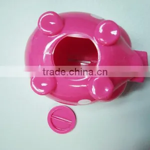 Plastic Piggy Bank for Coin Collection With a Removeable Lid on the Bottom thumbnail-1