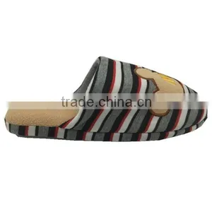 Simple And Soft Cartoon Printed EVA Indoor Slipper With Lower Price thumbnail-3