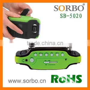 Portable HandCrank Dynamo FM/AM Radio Flashlight thumbnail-3