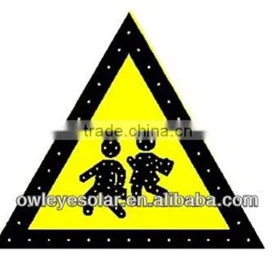 Solar Powered Pedestrian Traffic Signal Board thumbnail-6