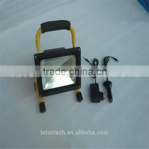 2016 New IP65 50w 100w Portable Rechargeable Floodlight Fishing Boat Led Flood Light With CE ROHS Warm White 3 Years Warranty thumbnail-6