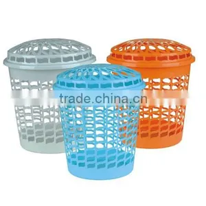Round Basket With Plastic and Lid thumbnail-1