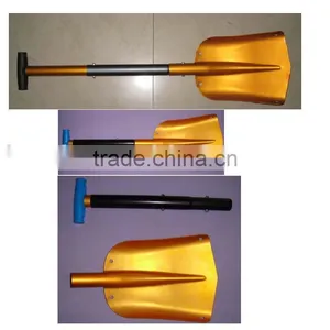 Snow Shovel thumbnail-1