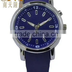 Cool Watch With Navy Texture Dial ,hot Selling Promotion Quartz Watch thumbnail-1