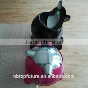 Ashtray With Clip thumbnail-2