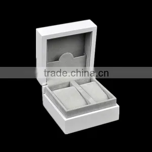 Custom Luxury Glossy White Wooden Watch Packaging Box thumbnail-2