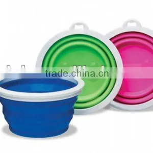 Portable Silicone Folding Dog Bowl thumbnail-1