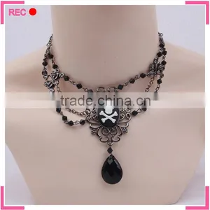 Black Stone Necklace for Party, Skull Decoration Pendant Short Chain Necklace thumbnail-1