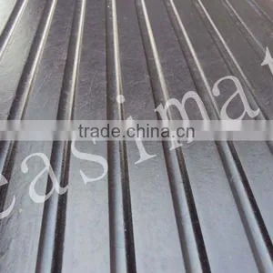 Rubber Stable Mat thumbnail-1