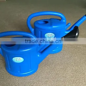 8L Plastic Cheap Watering Can for Garden/ Flower Pot/watering Plant thumbnail-2