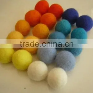 Decoration Wool Felt Balls thumbnail-5