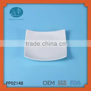 Ceramic White Wavy Dinner Plates thumbnail-1