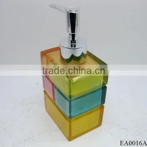 2015 New Design Transparent Polyresin Lotion Bottle With Pump thumbnail-1