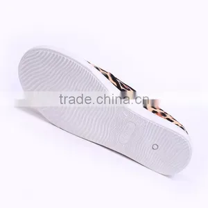 2017 Top Fashion Women Flat Shoes Casual Slip on Canvas Shoes thumbnail-6