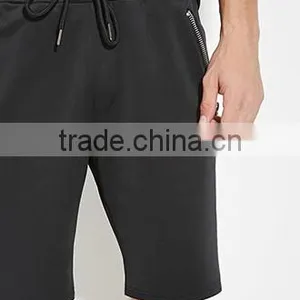 Man Four Minutes of Pants Draw String Waist Shorts thumbnail-1