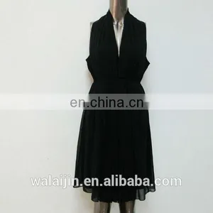 Pleated Ladies Sleeveless Black Chiffon Open Breast Dress thumbnail-2