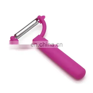 High Quality Kitchenware Stainless Steel Blade 5" Vegetable Potato Peeler thumbnail-2