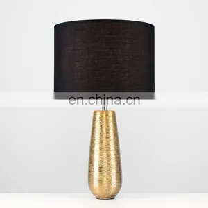 Novel Indoor Lighting Custom Luxury Gold Ceramic Base Office Modern Table Lamps for Reading Study thumbnail-3