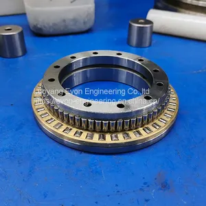 Slewing Bearing Supplier for Engineering Construction Machinery Slewing Drive for Solar Panel thumbnail-1