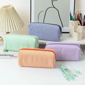 Wholesale Custom Zipper Pouch Bag for Cosmetic Makeup Pencil Case With Logo Printing and Embroidery thumbnail-3