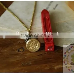 Envelop Embossing Wax Chain Necklace for Invitation thumbnail-1