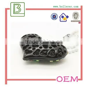 2015 Latest Design Hollow Out Heart Shaped Necklace thumbnail-6