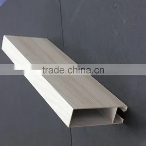 Impact Resistance Wood Grain Suspended Metal Strip Ceiling Aluminum U Groove Screen Ceiling Tiles thumbnail-1