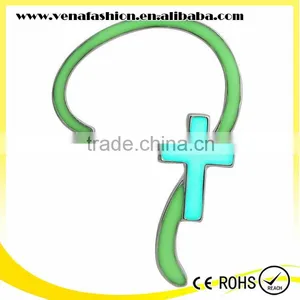 Glow Ear Cuff Cross Latest New Fashion Teen Earrings thumbnail-4