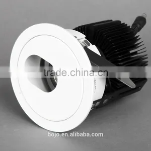 Warm White/cool White Color Temperature(CCT)and Aluminum Lamp Body Material Led Downlight thumbnail-1