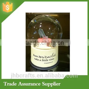 Resin Snow Globes Wholesale, China Manufacture thumbnail-1