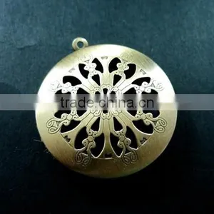 30MM Vintage Victorian Brass Bronze Round Locket,locket Pendant 1111023 thumbnail-1
