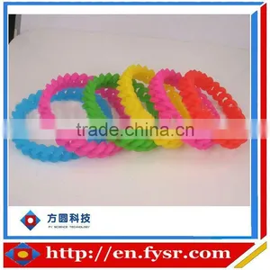 Hot Selling Silicone Twist Bracelet for Promotion thumbnail-1