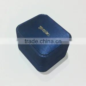 Double Ring Premium Jewelry Box Sapphire Blue thumbnail-1