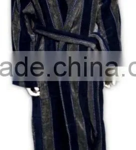Bath Robe thumbnail-1