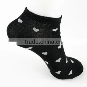 Solid Color Cotton White Dots Women Boat Socks thumbnail-2