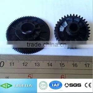 Small Plastic Pinion Gear thumbnail-1