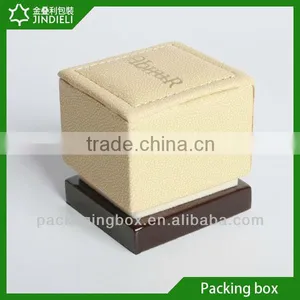 Crystal Ring Box Ring Box Hinge thumbnail-1