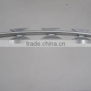 Cheap Razor Barb Wire/galvanized Razor Wire thumbnail-3