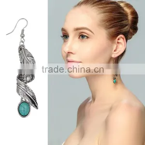 Zm53244a Vintage and Classical Green Color Diamond Drop Style Silver Earrings thumbnail-1