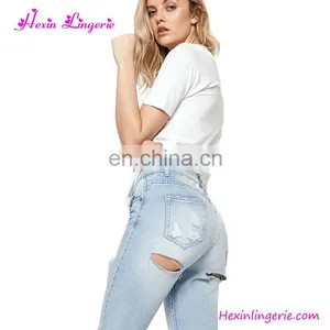 Wholesale No Moq Summer Women Denim Light Blue Ripped Jeans thumbnail-5