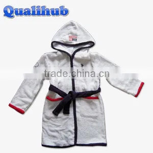 100%cotton Terry Children Bathrobes With Hood thumbnail-1