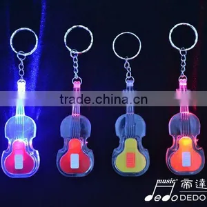 Mini Volin Guitar Ukelele Shape Led Flashlight Keychain / 3d Metal Keychain thumbnail-1