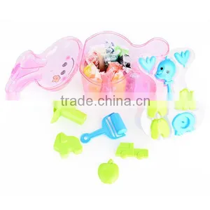 Duckey Play Dough thumbnail-2