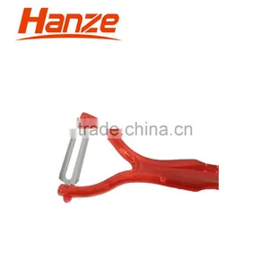 Kitchenware Handle Plastic Fruit Potato Peeler Wholesale thumbnail-2